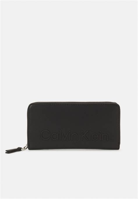 calvin klein plånbok